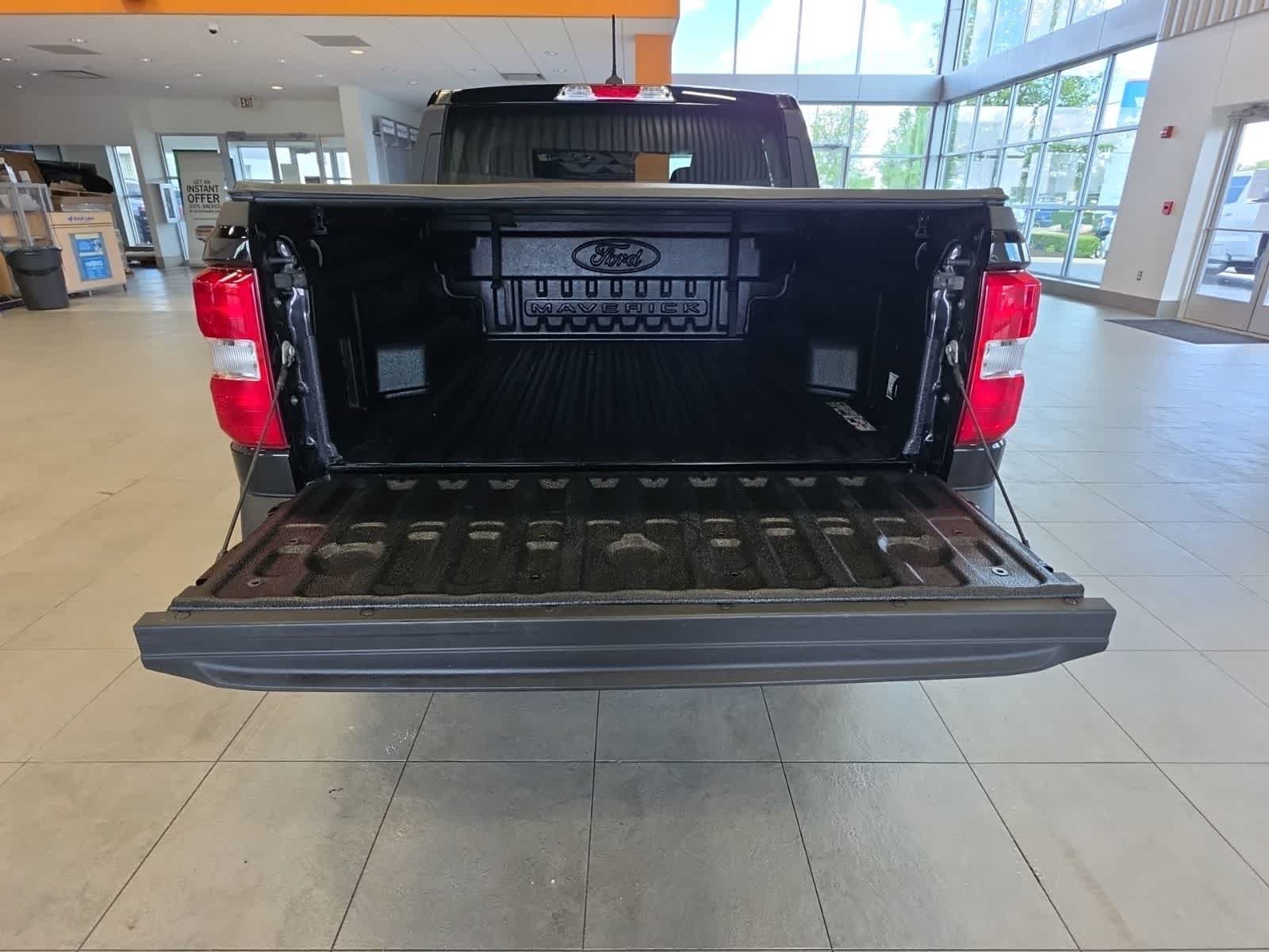 Certified 2024 Ford Maverick XLT w/ XLT Luxury Package FWD image 11