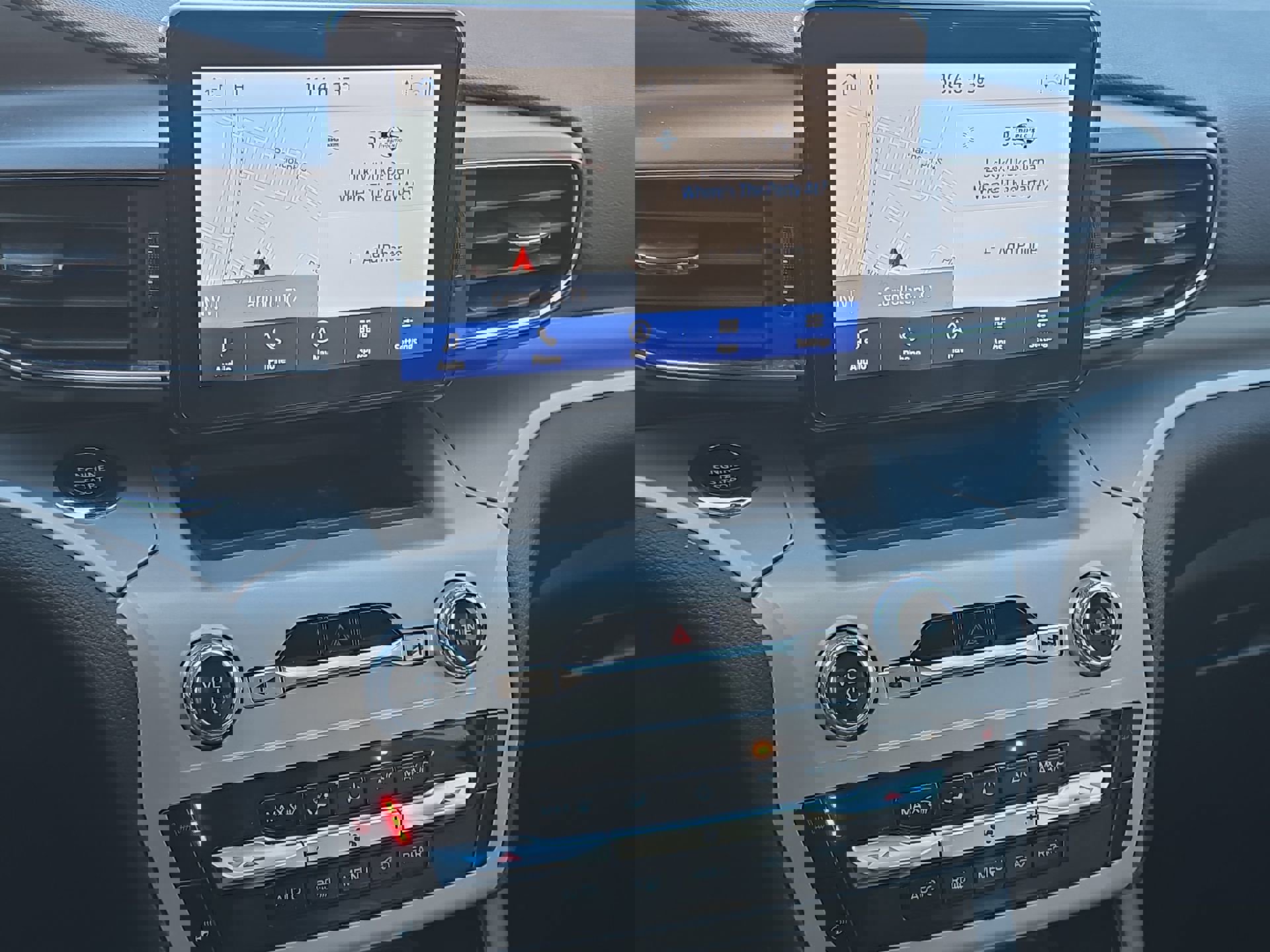 Certified 2023 Ford Explorer XLT w/ Equipment Group 202A image 16