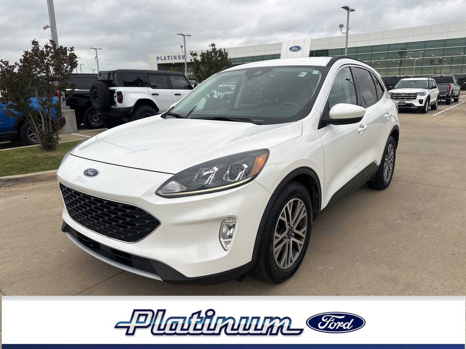 Certified 2021 Ford Escape SEL FWD image 1