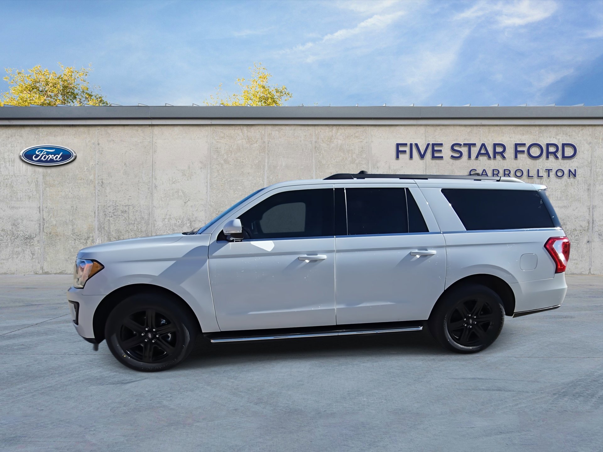 Certified 2020 Ford Expedition Max XLT w/ Equipment Group 202A image 2