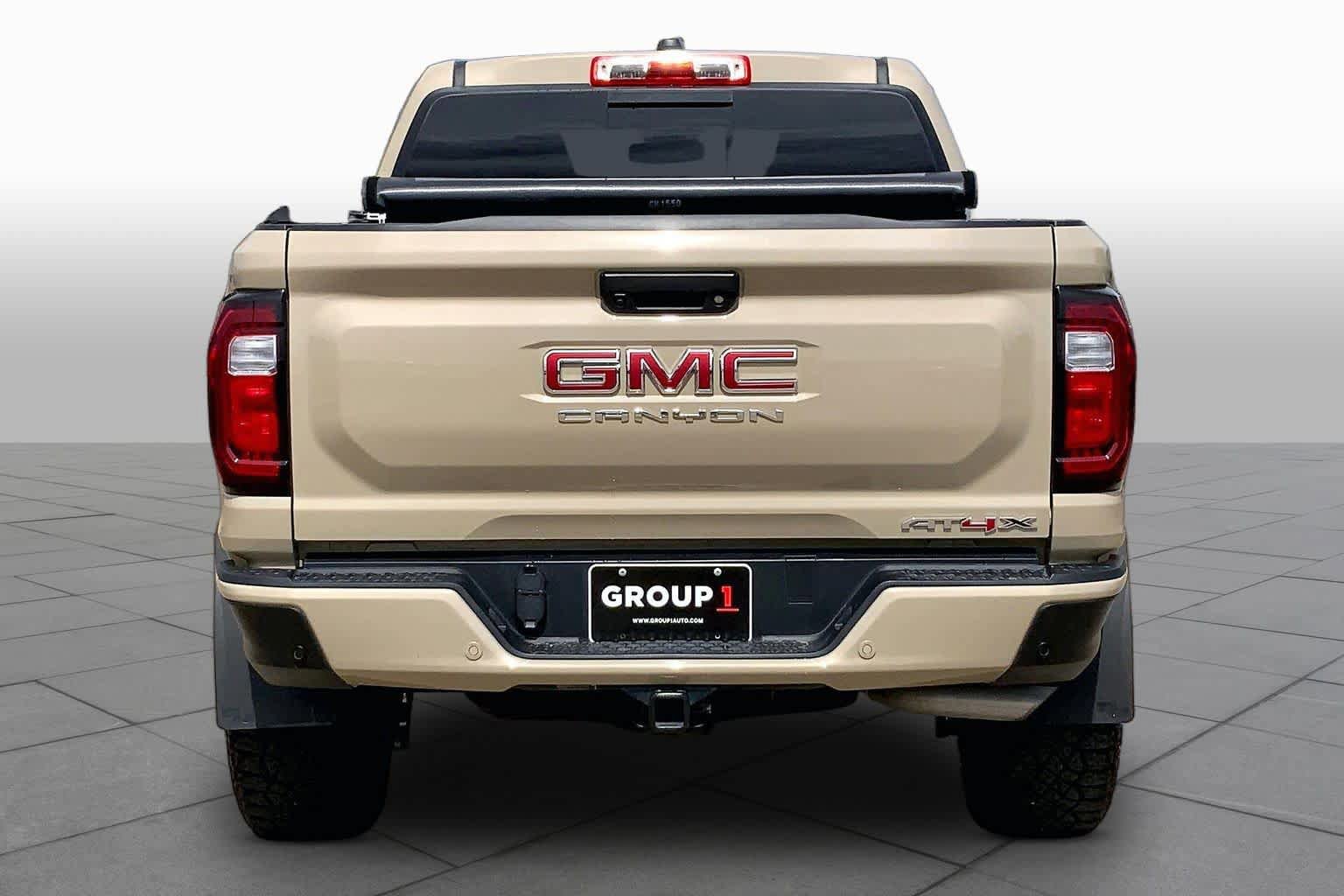 Used 2024 GMC Canyon AT4X AWD/4WD image 5