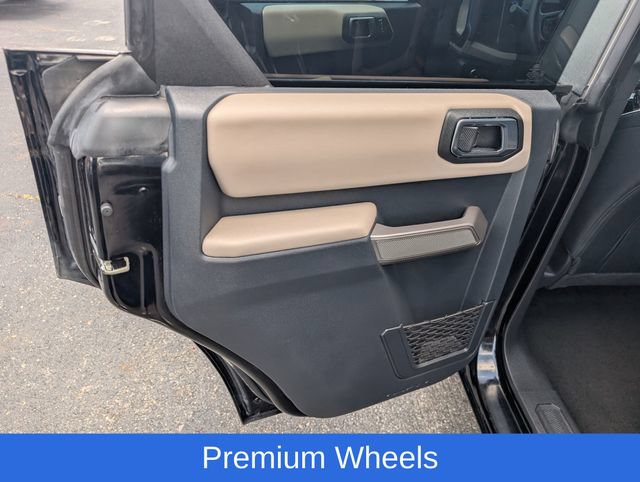Certified 2023 Ford Bronco Wildtrak AWD/4WD image 11