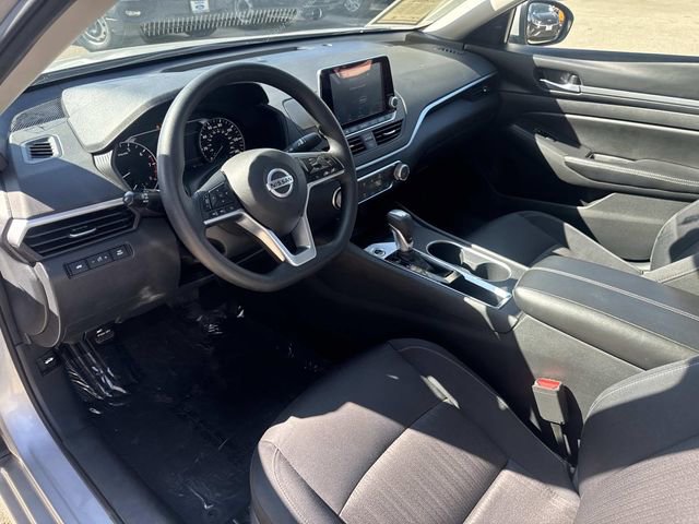 Used 2022 Nissan Altima 2.5 SV image 15