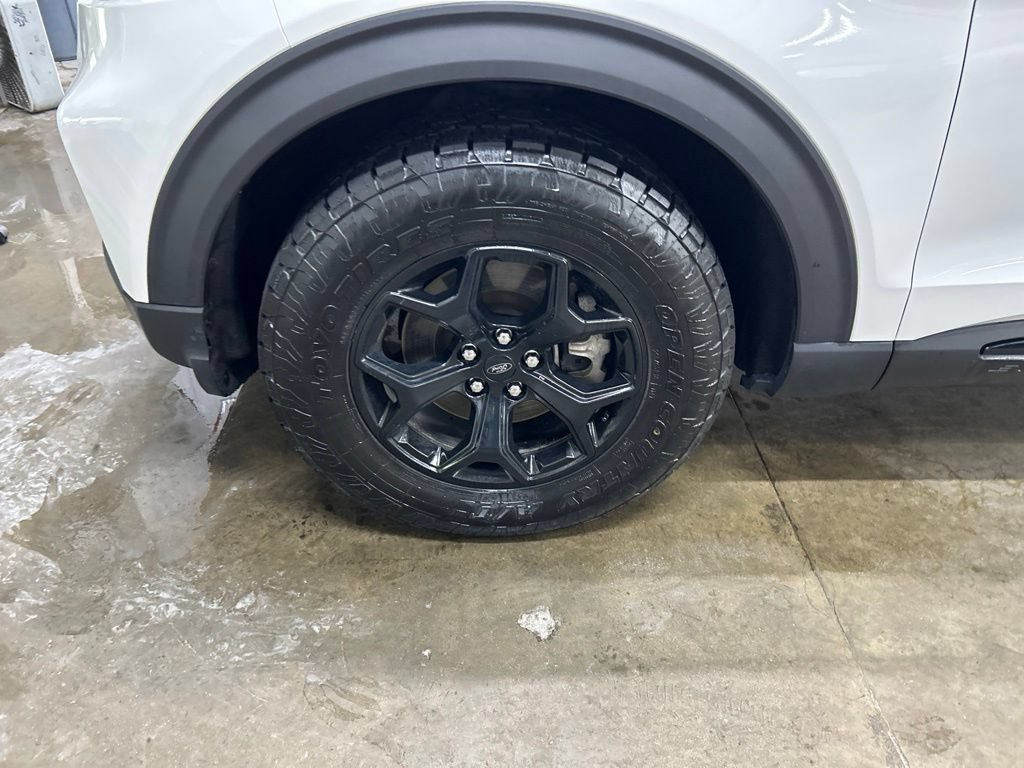 Certified 2022 Ford Explorer Timberline w/ Timberline Technology Package AWD/4WD image 35