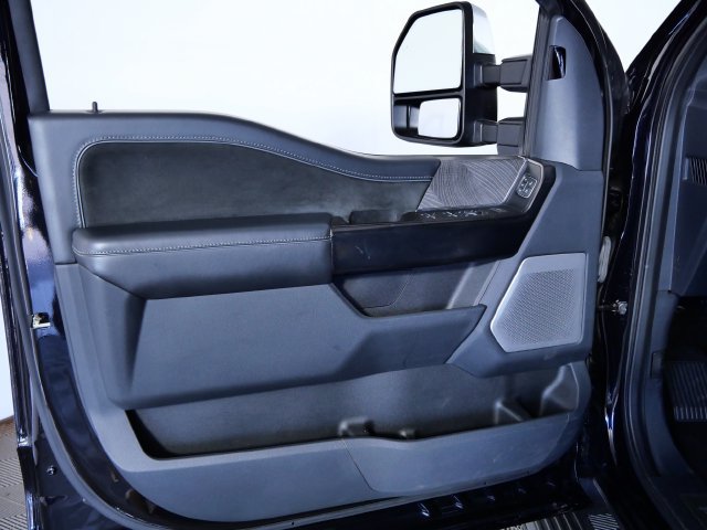 Certified 2022 Ford F150 Platinum w/ Equipment Group 701A High AWD/4WD image 18