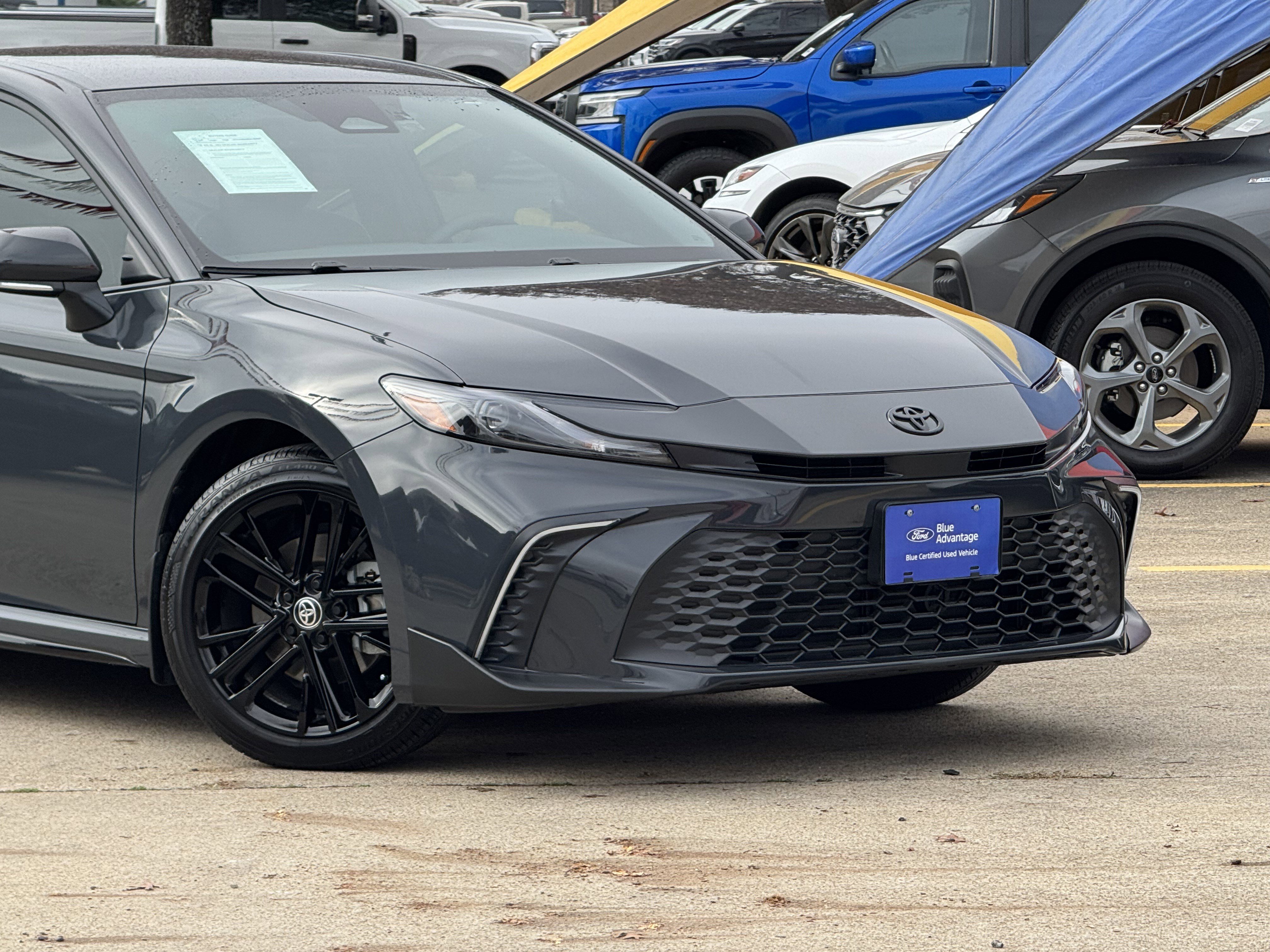 Used 2025 Toyota Camry LE image 2