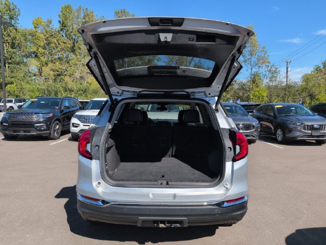 Used 2022 GMC Terrain SLT FWD image 18