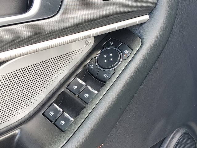 Certified 2025 Ford Explorer ST AWD/4WD image 11