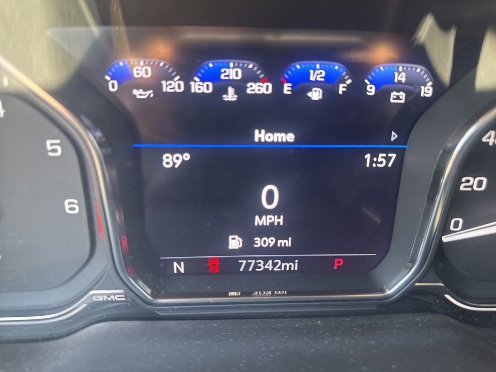 Used 2021 GMC Yukon SLT RWD image 3