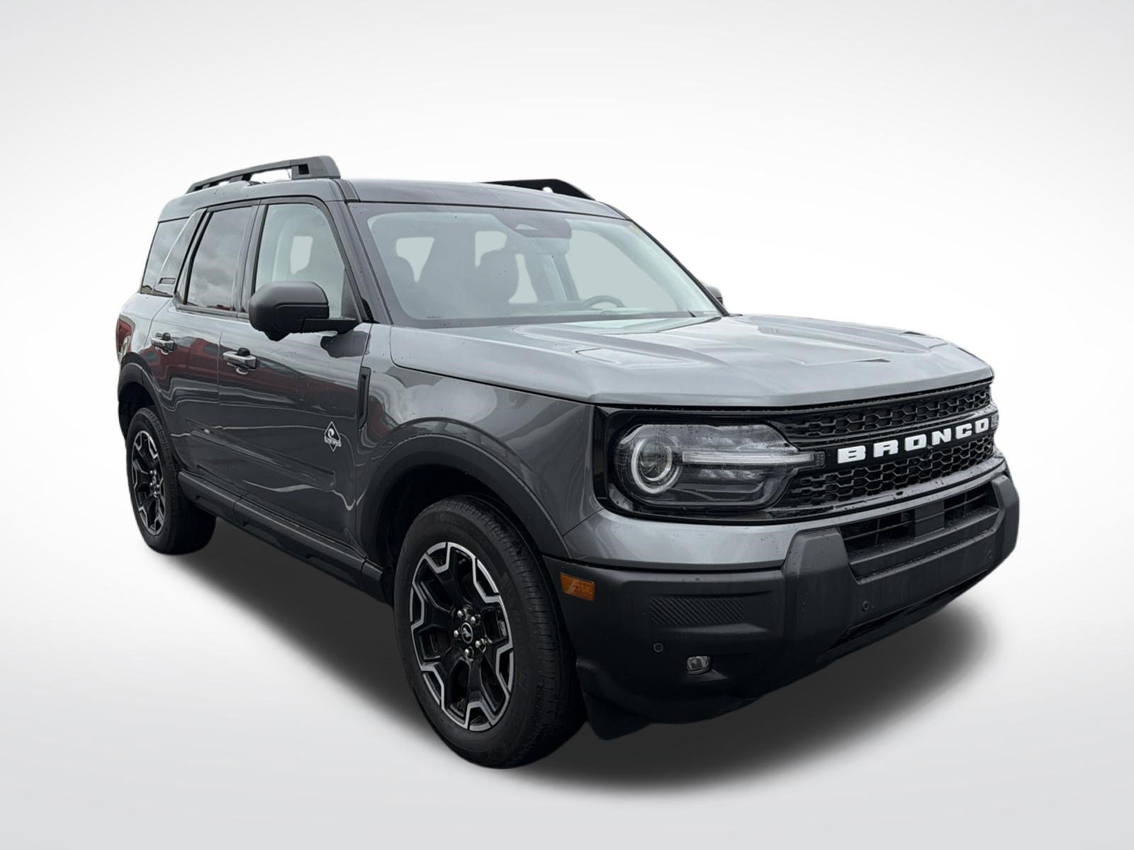 Certified 2025 Ford Bronco Sport Outer Banks w/ Outer Banks Tech Package+ AWD/4WD image 4