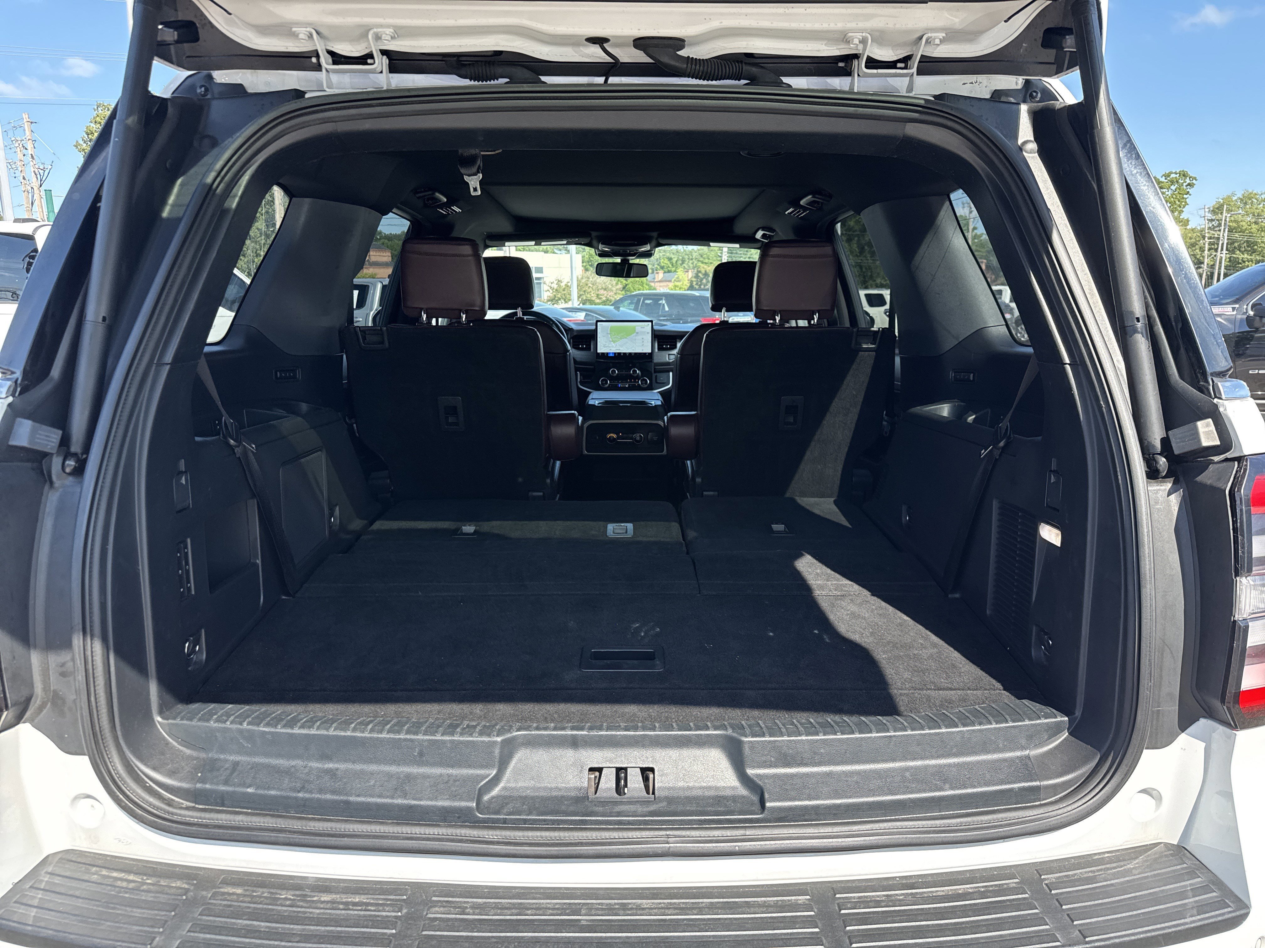 Certified 2023 Ford Expedition Limited image 13