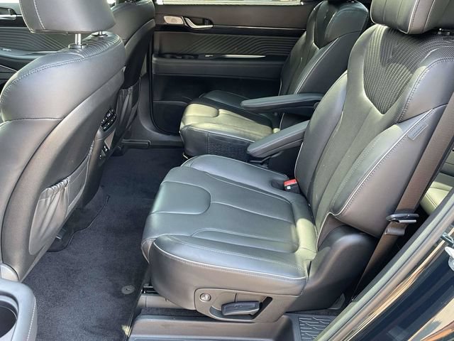 Used 2024 Hyundai Palisade Calligraphy FWD image 5