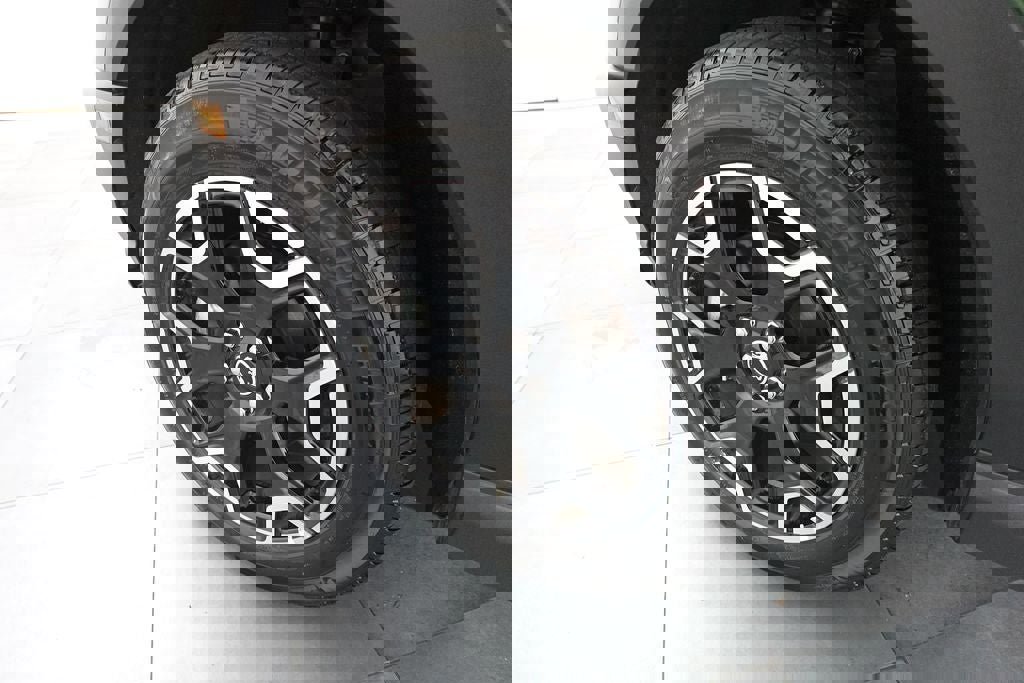 Certified 2025 Ford Bronco Sport Outer Banks w/ Outer Banks Tech Package+ image 29