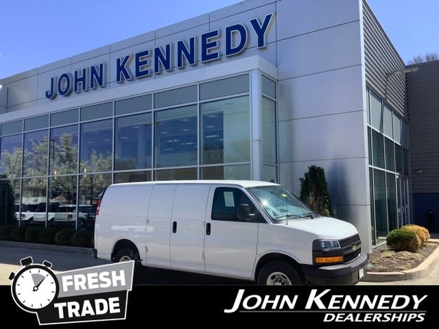 Used 2021 Chevrolet Express 2500 w/ Driver Convenience Package RWD image 24