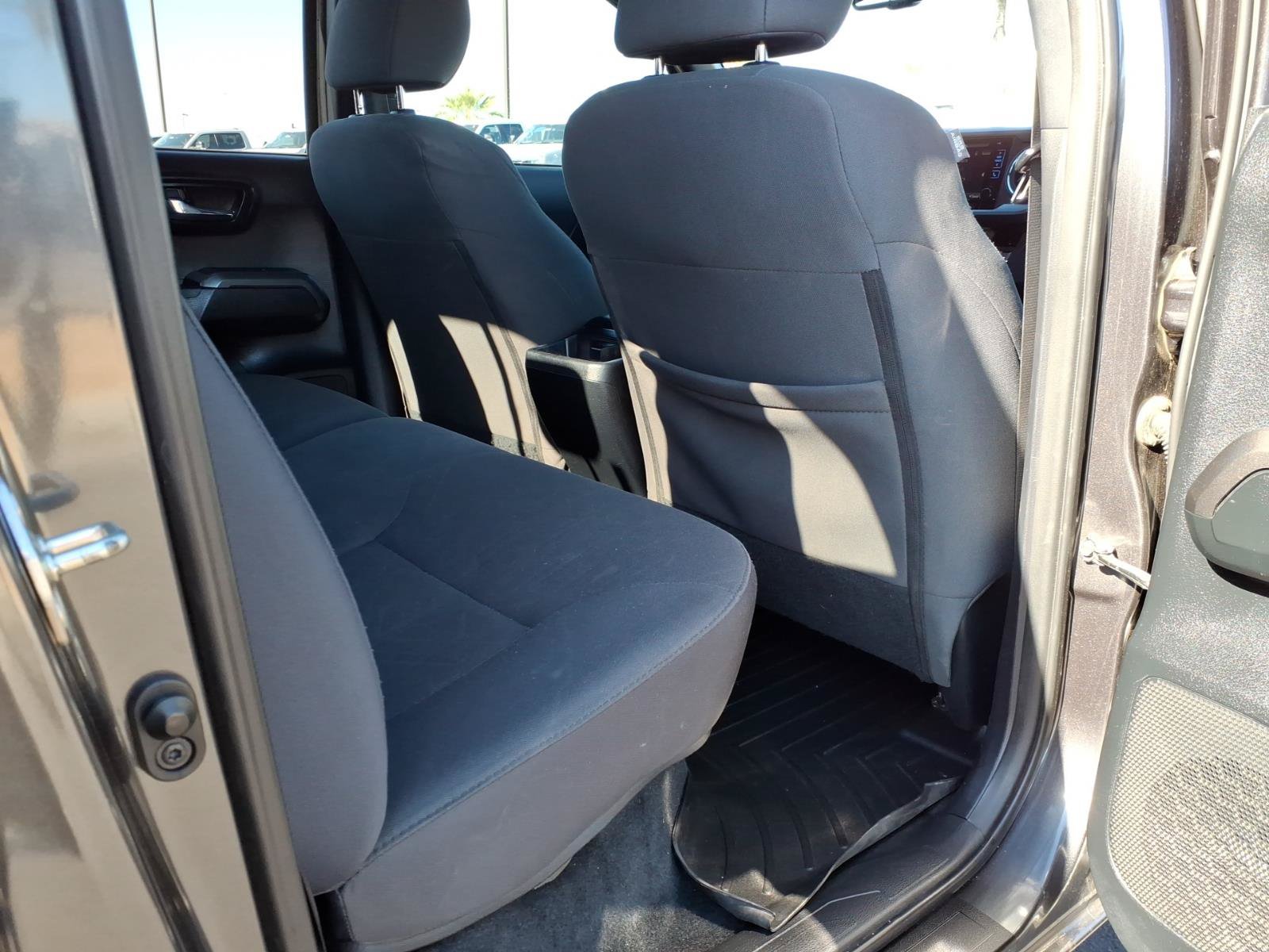 Used 2018 Toyota Tacoma TRD Off-Road w/ Technology Package RWD image 13