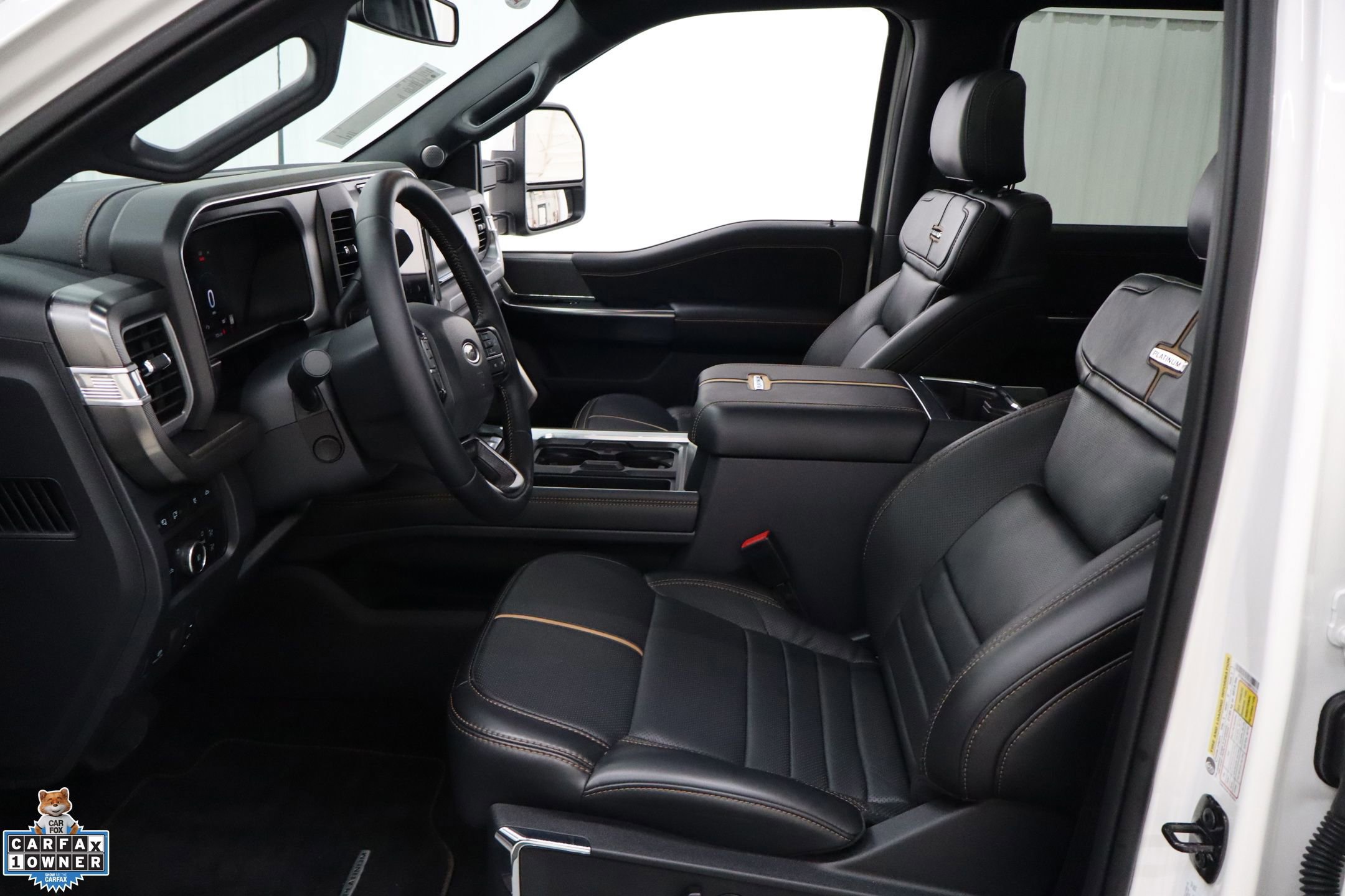 Certified 2024 Ford F450 Platinum w/ FX4 Off-Road Package image 27