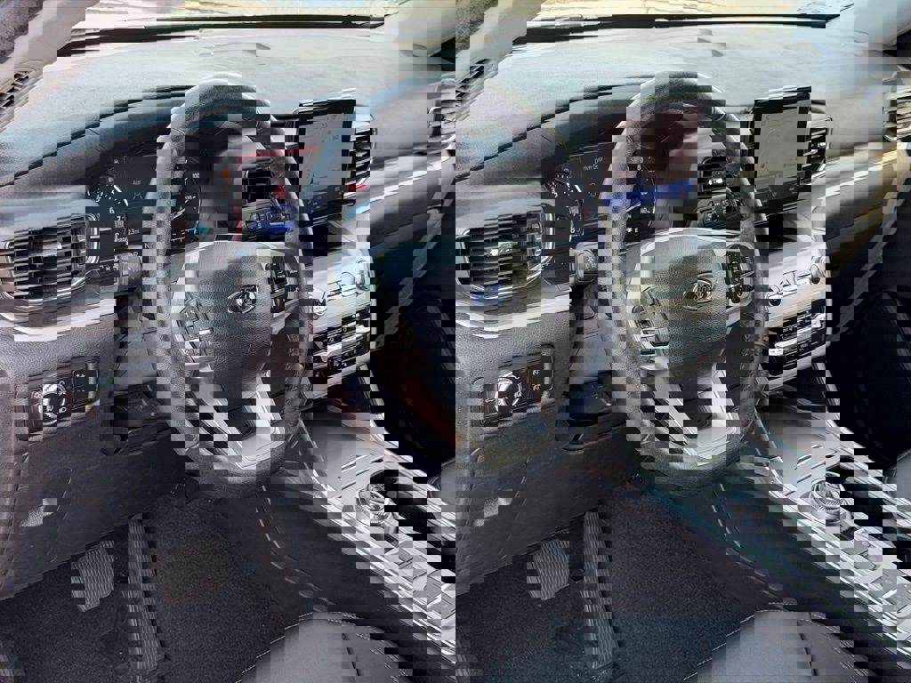 Certified 2023 Ford Explorer XLT w/ Equipment Group 202A image 16