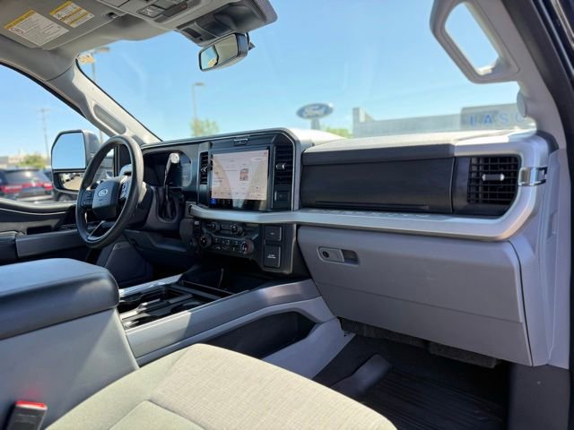 Certified 2025 Ford F350 XLT w/ Black Appearance Package AWD/4WD image 18