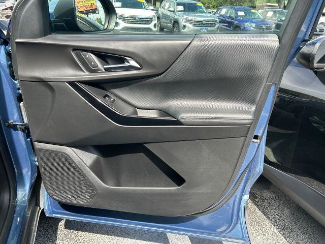 Used 2026 Chevrolet Equinox LT FWD image 38