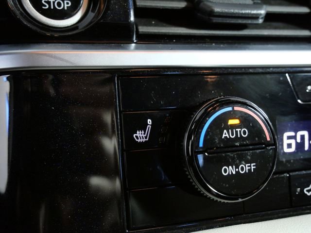 Used 2024 Nissan Pathfinder SV image 10