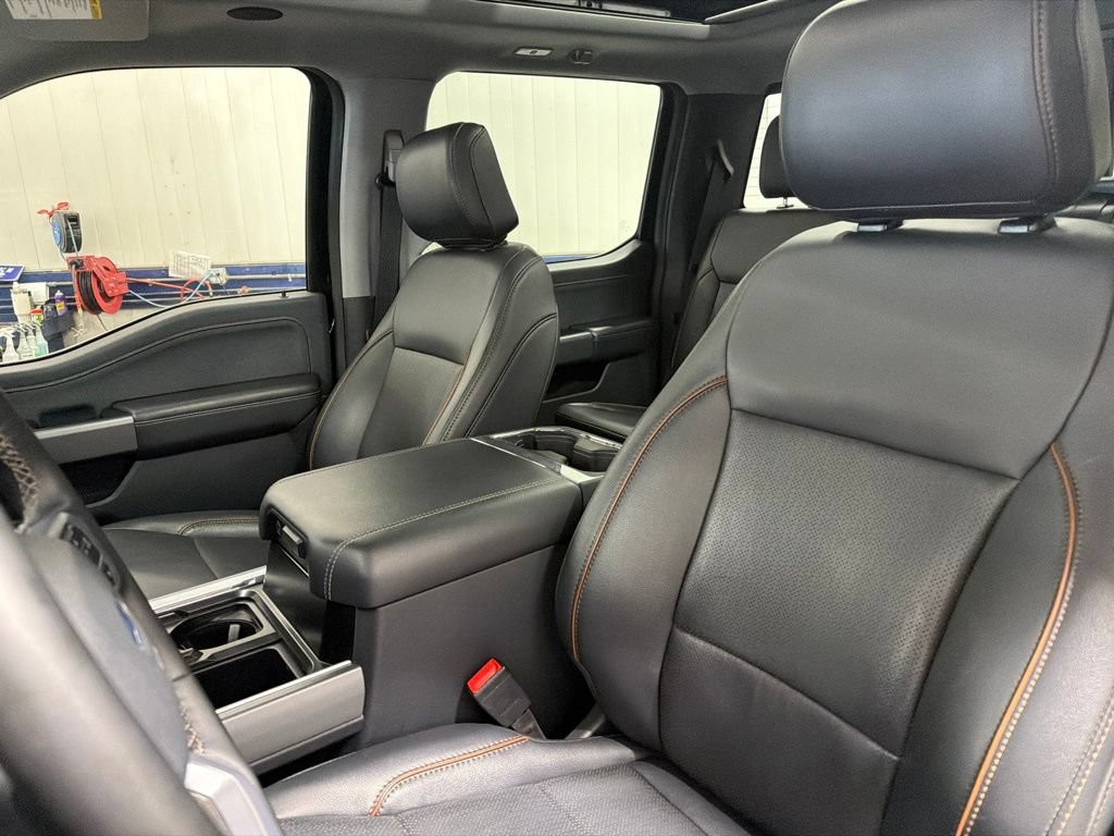 Certified 2025 Ford F350 Lariat w/ Lariat Ultimate Package AWD/4WD image 13