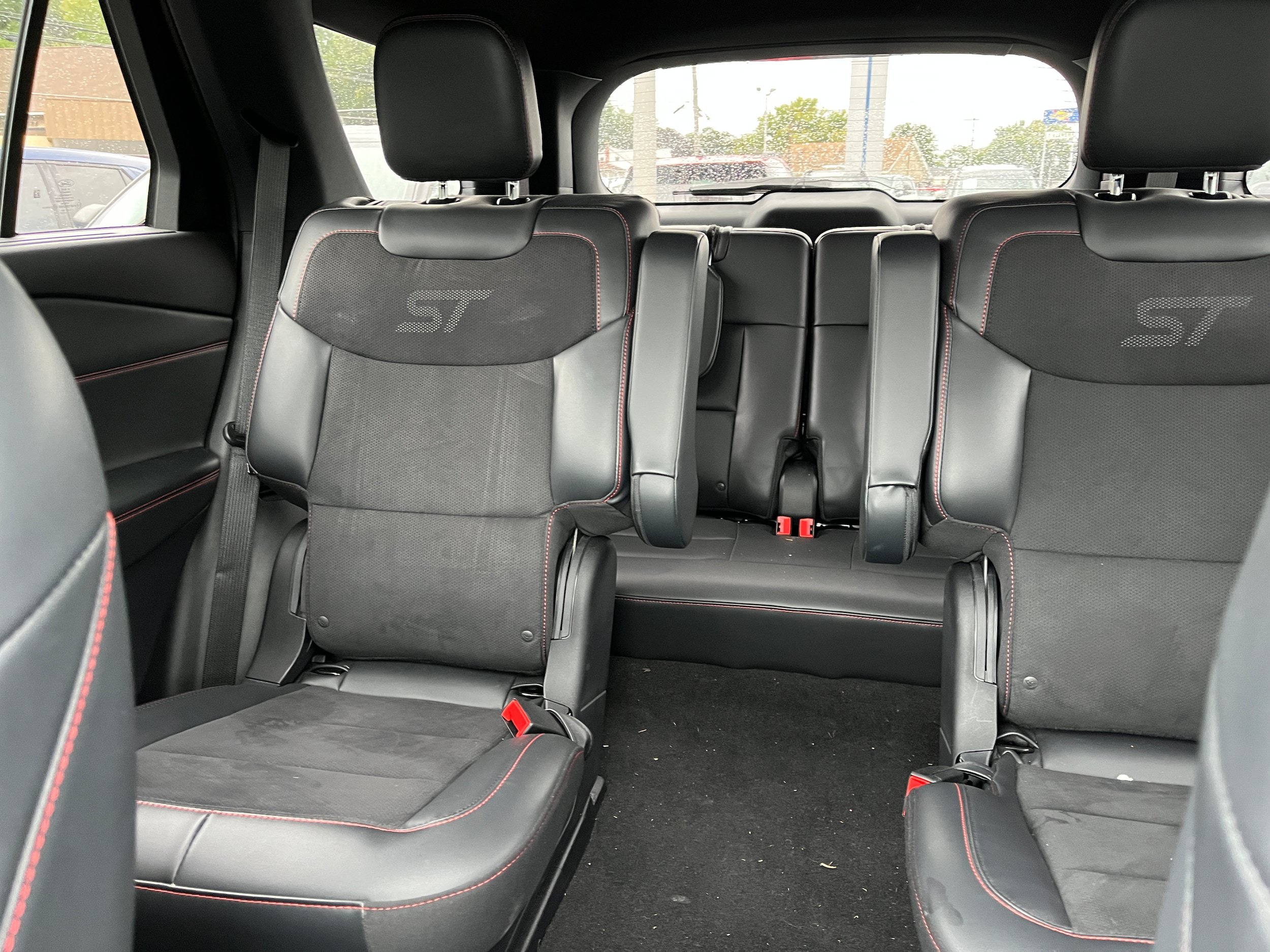 Certified 2025 Ford Explorer ST AWD/4WD image 24