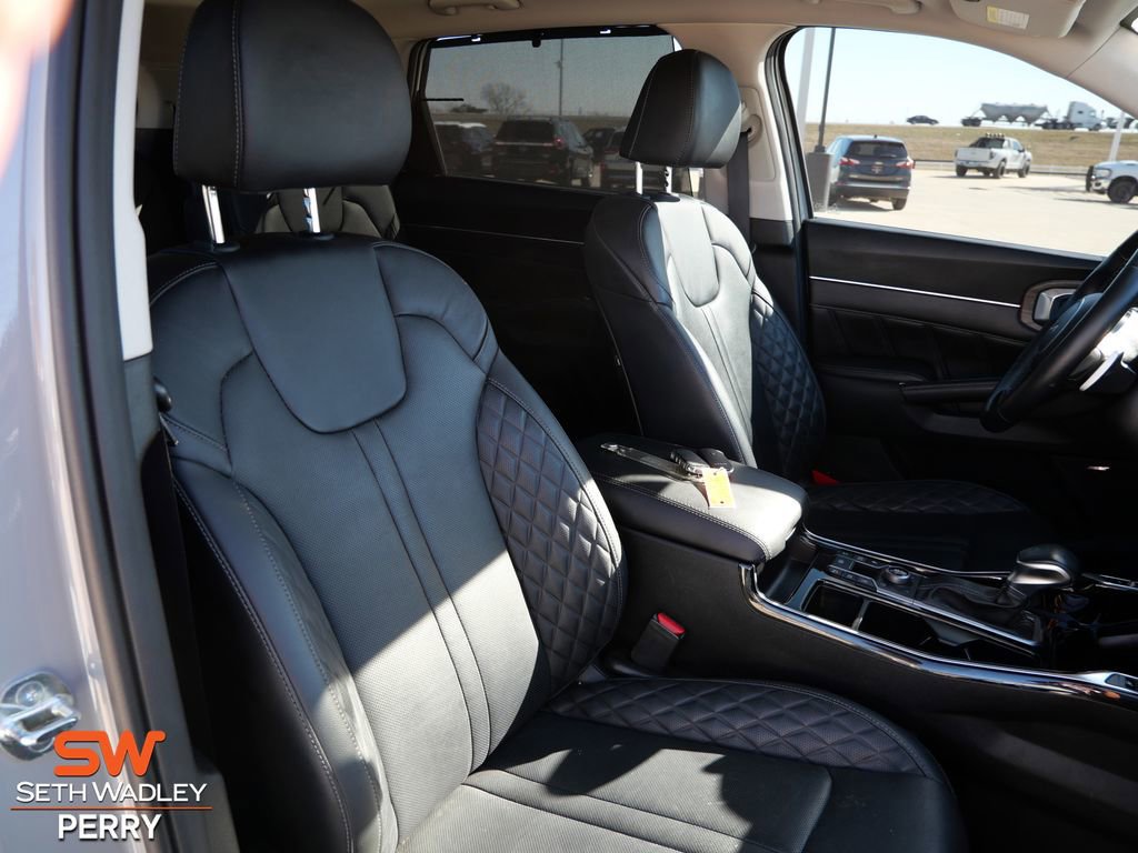 Used 2023 Kia Sorento SX Prestige image 21