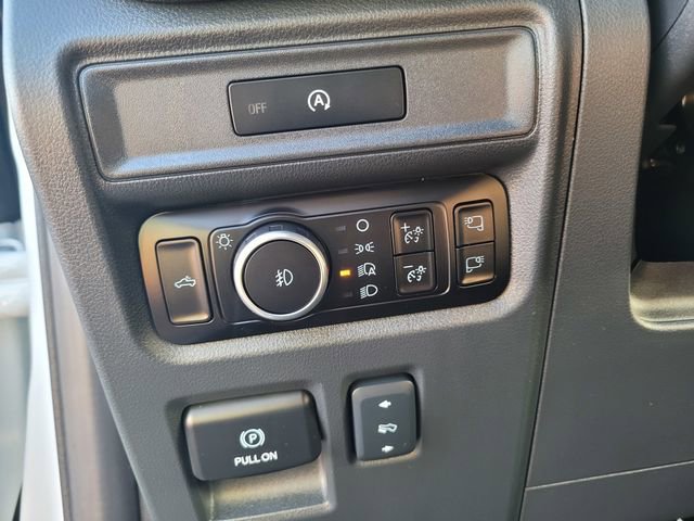 Certified 2025 Ford F150 Lariat w/ Equipment Group 502A High image 17