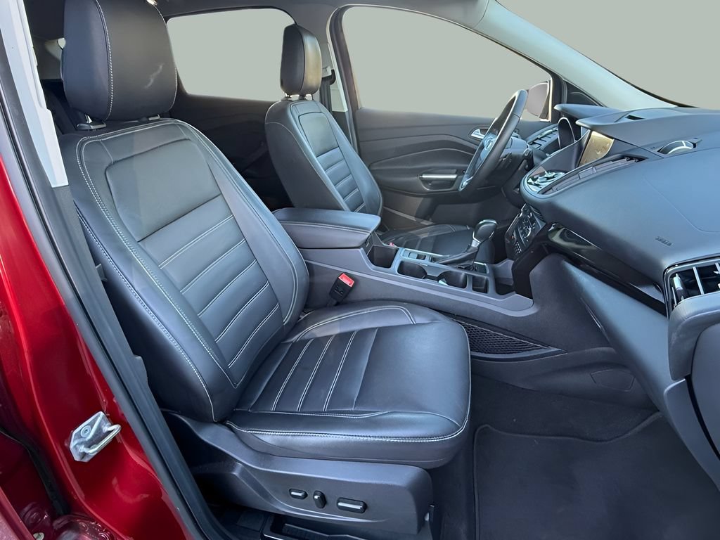 Certified 2018 Ford Escape Titanium AWD/4WD image 13