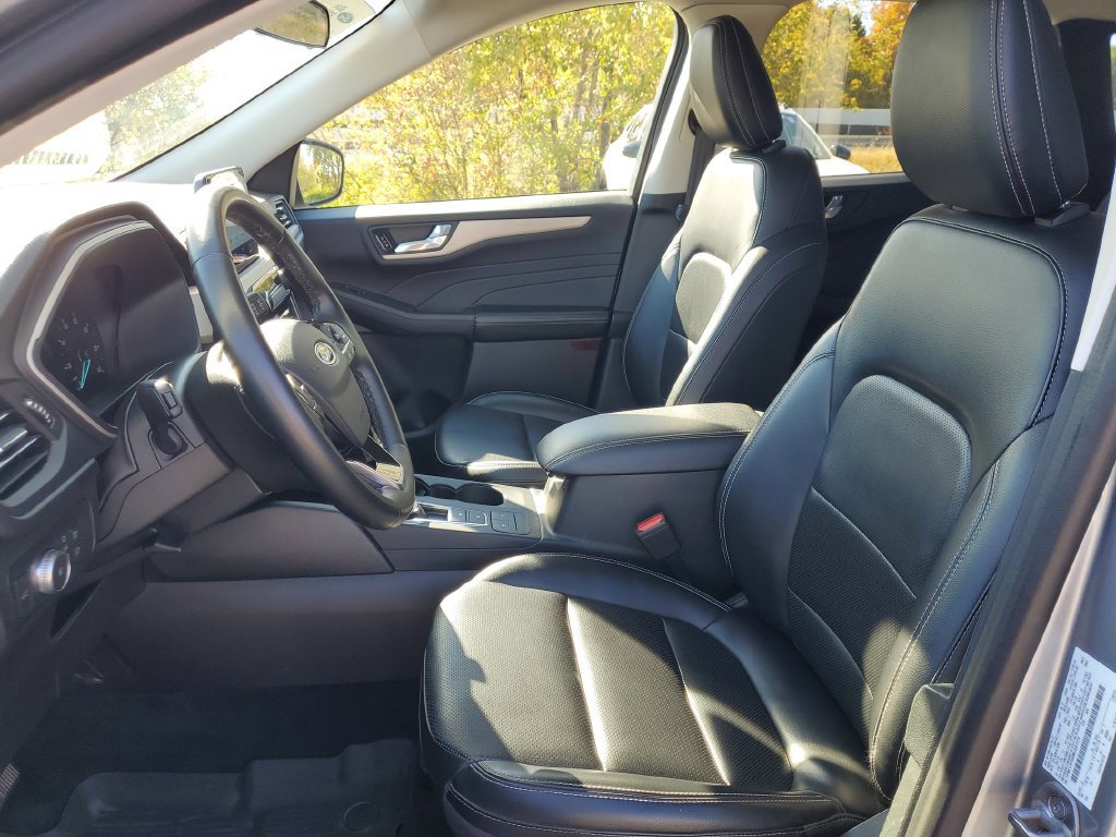 Certified 2021 Ford Escape SEL AWD/4WD image 12