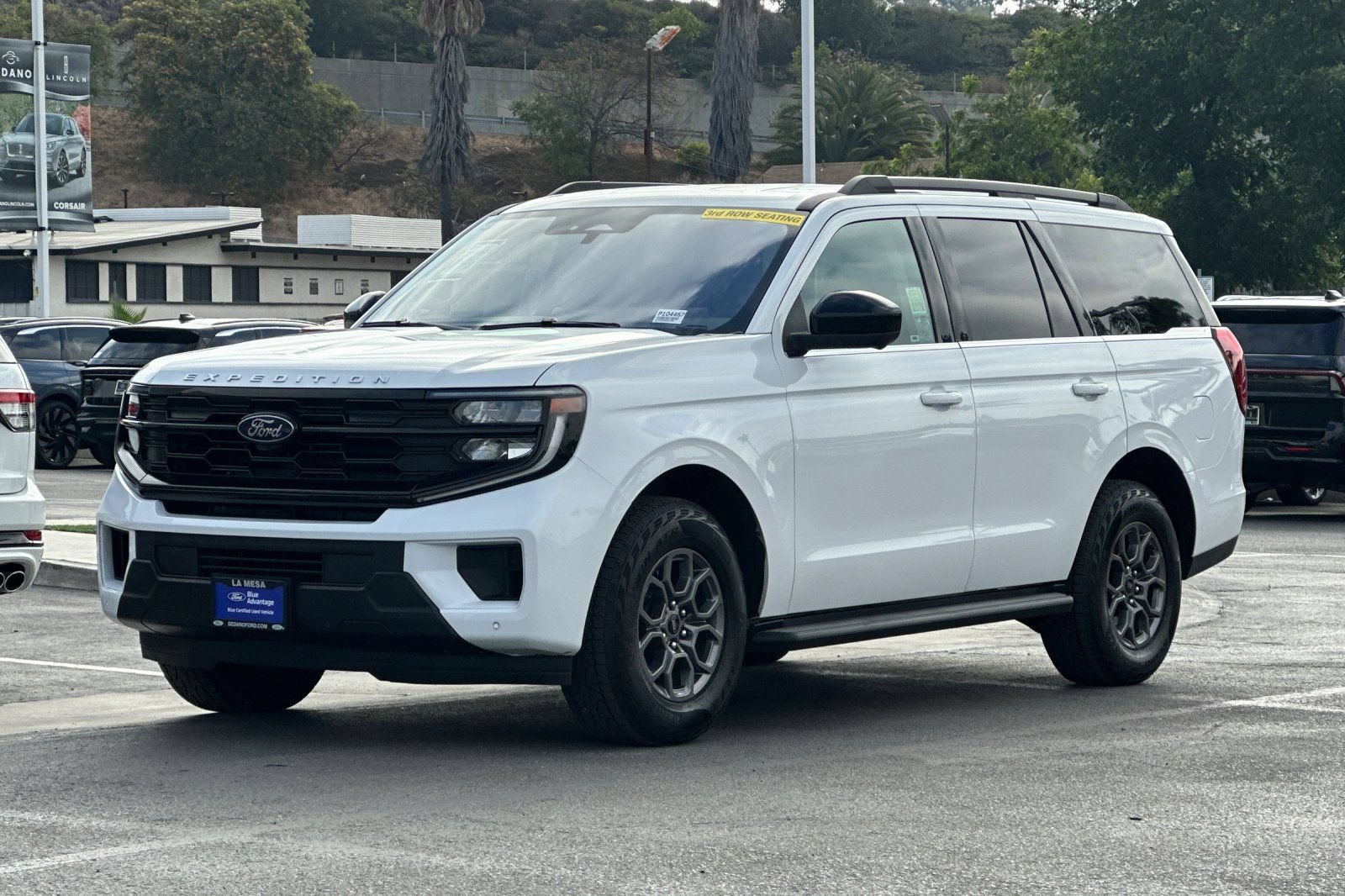 Certified 2025 Ford Expedition Active RWD image 7