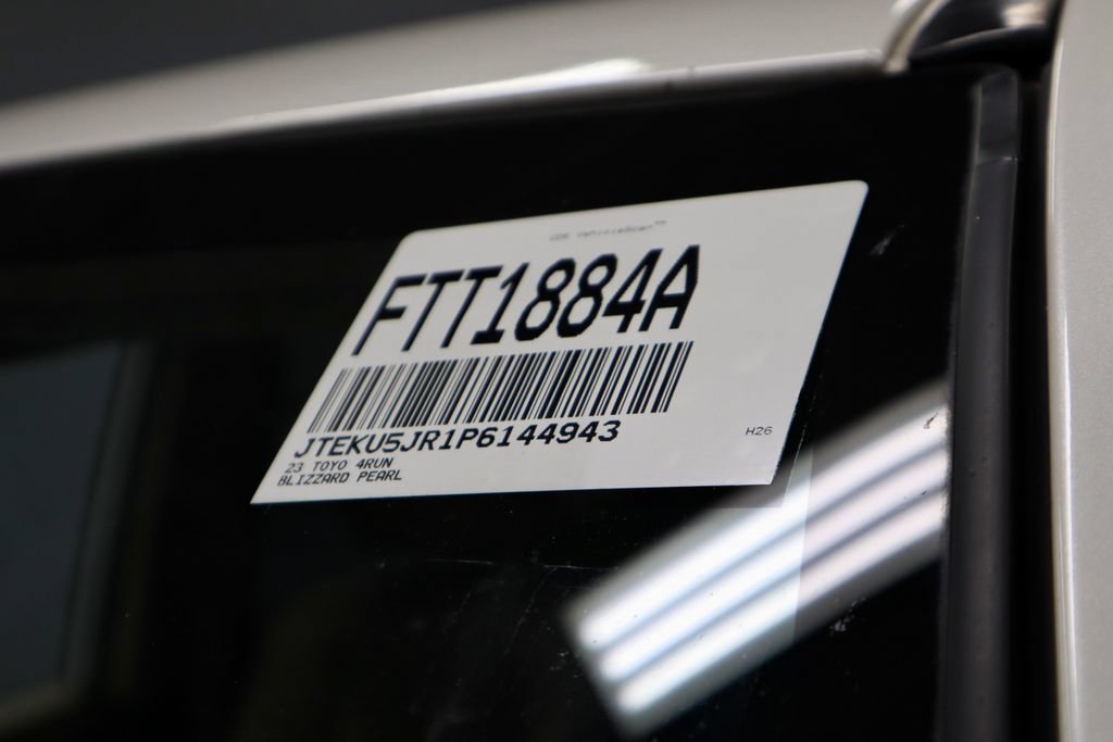 Used 2023 Toyota 4Runner Limited AWD/4WD image 35
