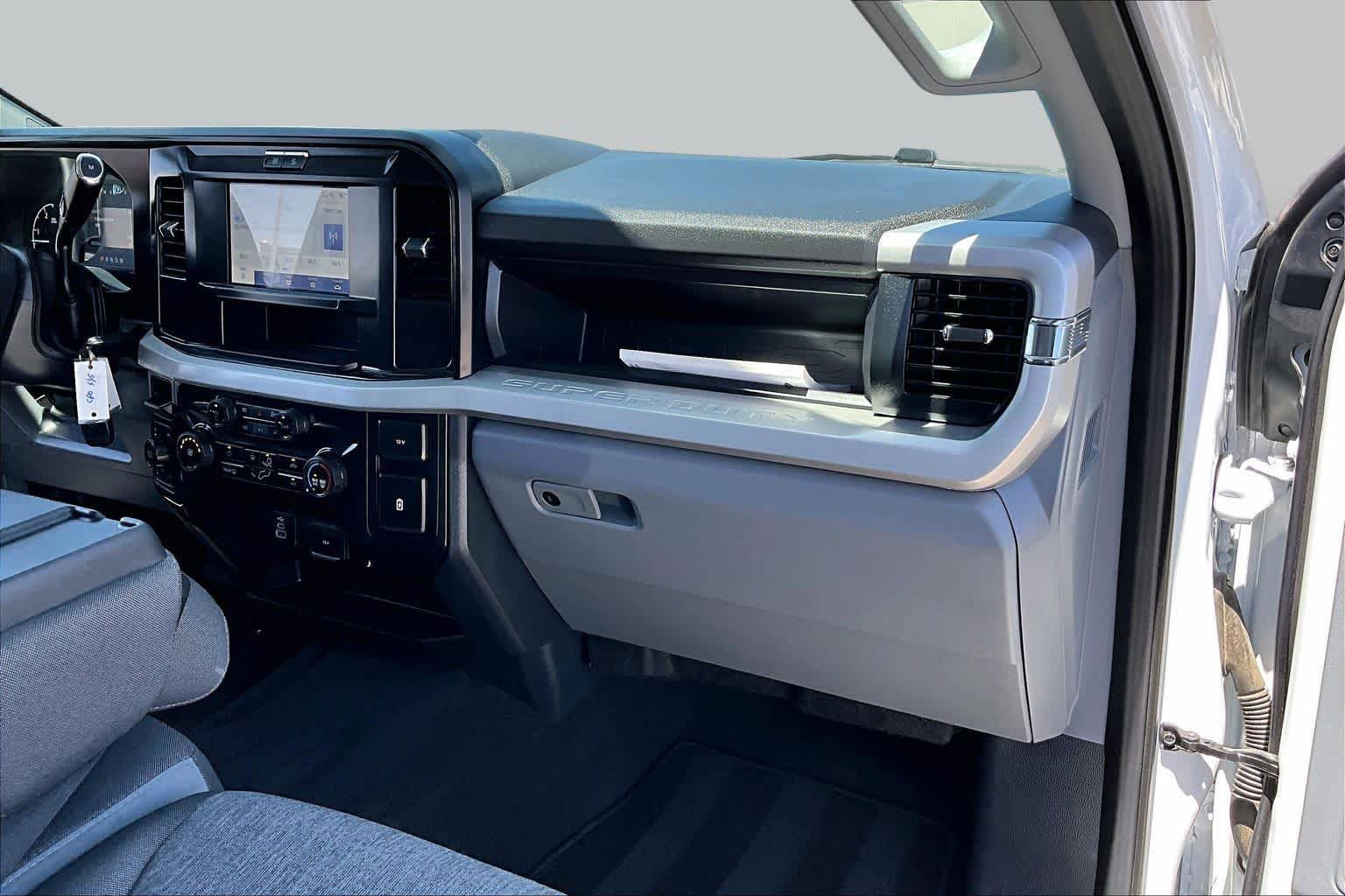 Certified 2025 Ford F250 XL w/ STX Appearance Package AWD/4WD image 17
