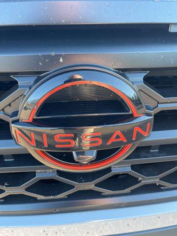 Used 2023 Nissan Frontier PRO-4X w/ Pro Convenience Package AWD/4WD image 2