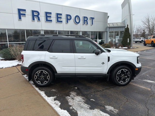 Certified 2025 Ford Bronco Sport Outer Banks w/ Outer Banks Tech Package+ image 8