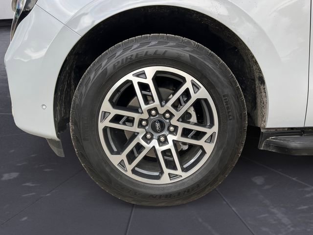 Certified 2025 Ford Expedition Active AWD/4WD image 14