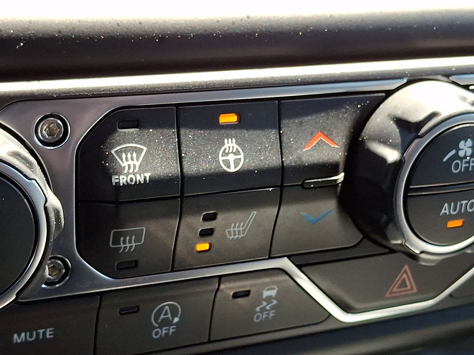 Used 2020 Jeep Gladiator Rubicon AWD/4WD image 28