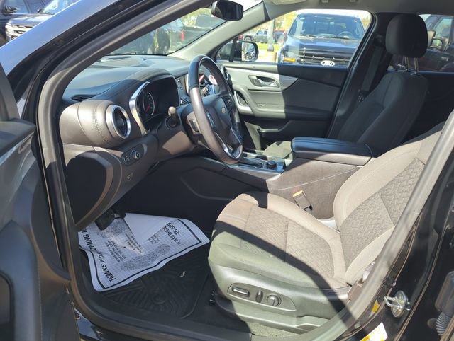 Used 2020 Chevrolet Blazer LT FWD image 11