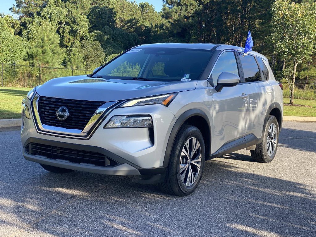 Used 2023 Nissan Rogue SV AWD/4WD image 10