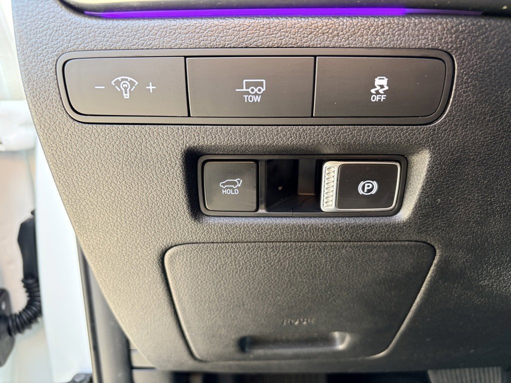 Used 2024 Hyundai Palisade Calligraphy image 22