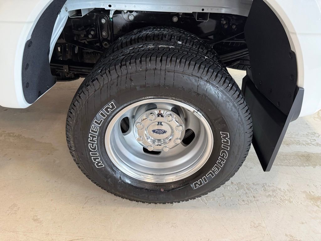 Certified 2023 Ford F350 Limited w/ FX4 Off-Road Package AWD/4WD image 31