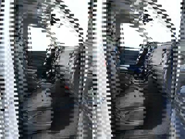 Used 2022 Chevrolet Colorado Z71 image 11