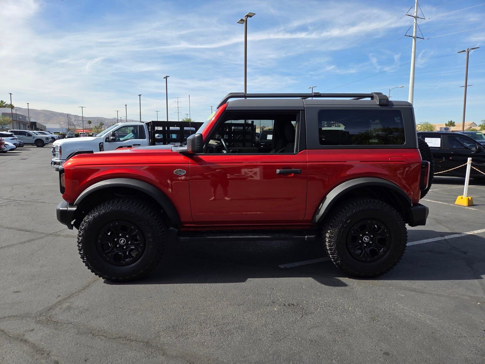 Certified 2023 Ford Bronco Wildtrak AWD/4WD image 3