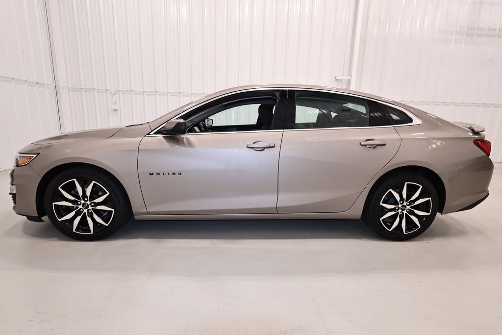Used 2022 Chevrolet Malibu RS FWD image 7