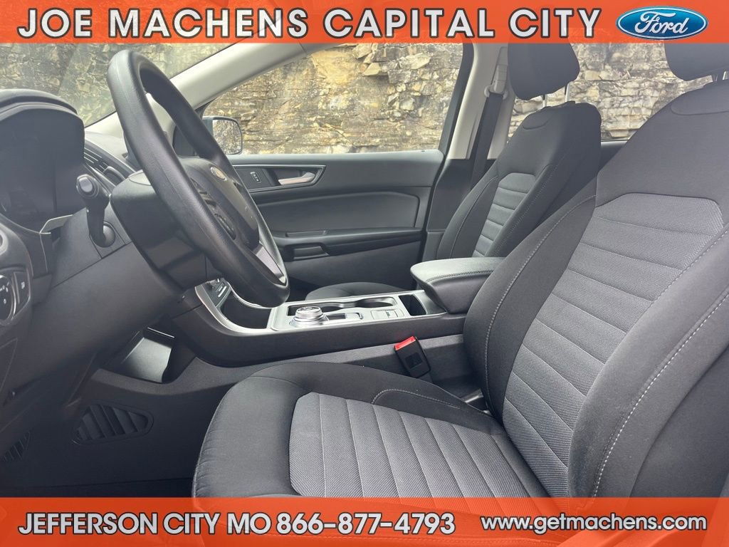 Certified 2023 Ford Edge SE w/ Black Appearance Package image 18