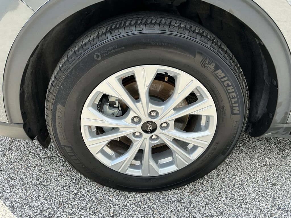 Certified 2025 Ford Escape Active FWD image 21