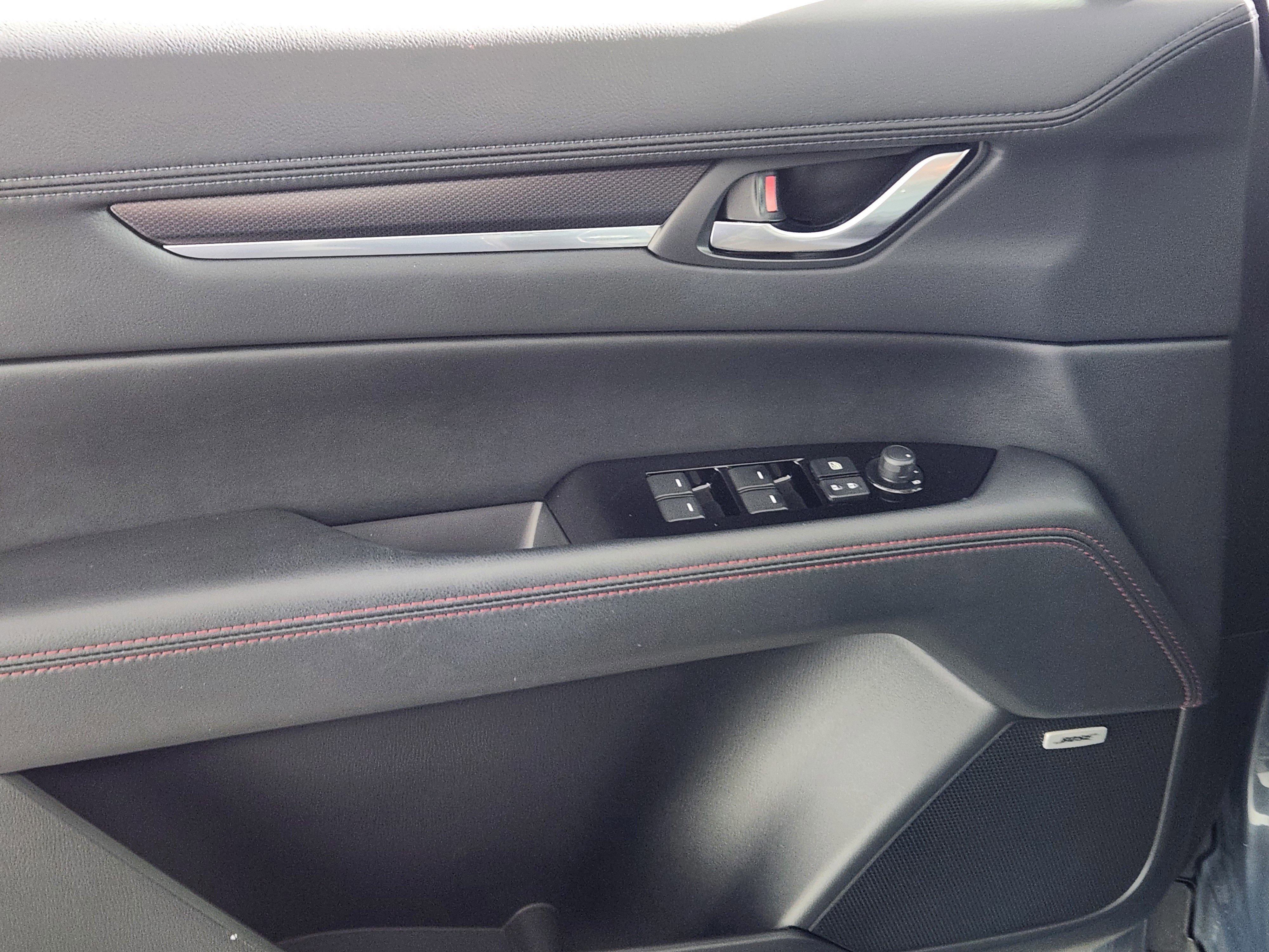 Used 2023 MAZDA CX-5 Carbon Edition image 16