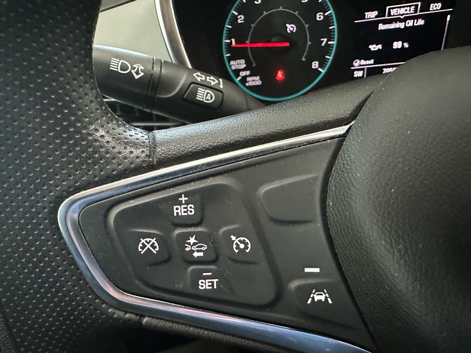 Used 2021 Chevrolet Equinox LS w/ LS Convenience Package FWD image 39