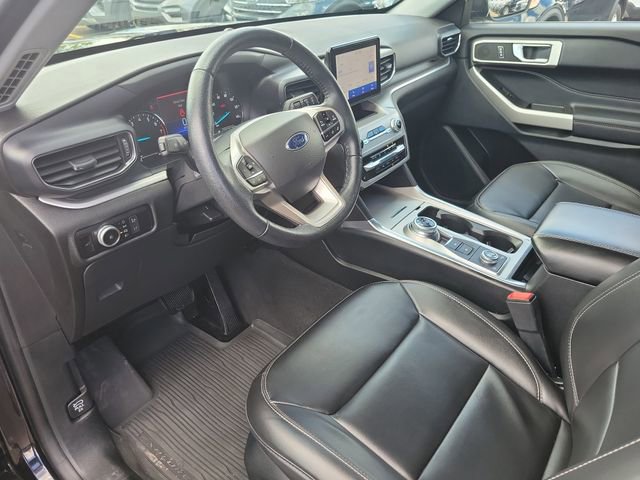 Certified 2022 Ford Explorer XLT w/ Equipment Group 202A AWD/4WD image 15