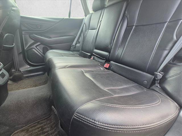 Used 2022 Subaru Outback AWD/4WD image 17